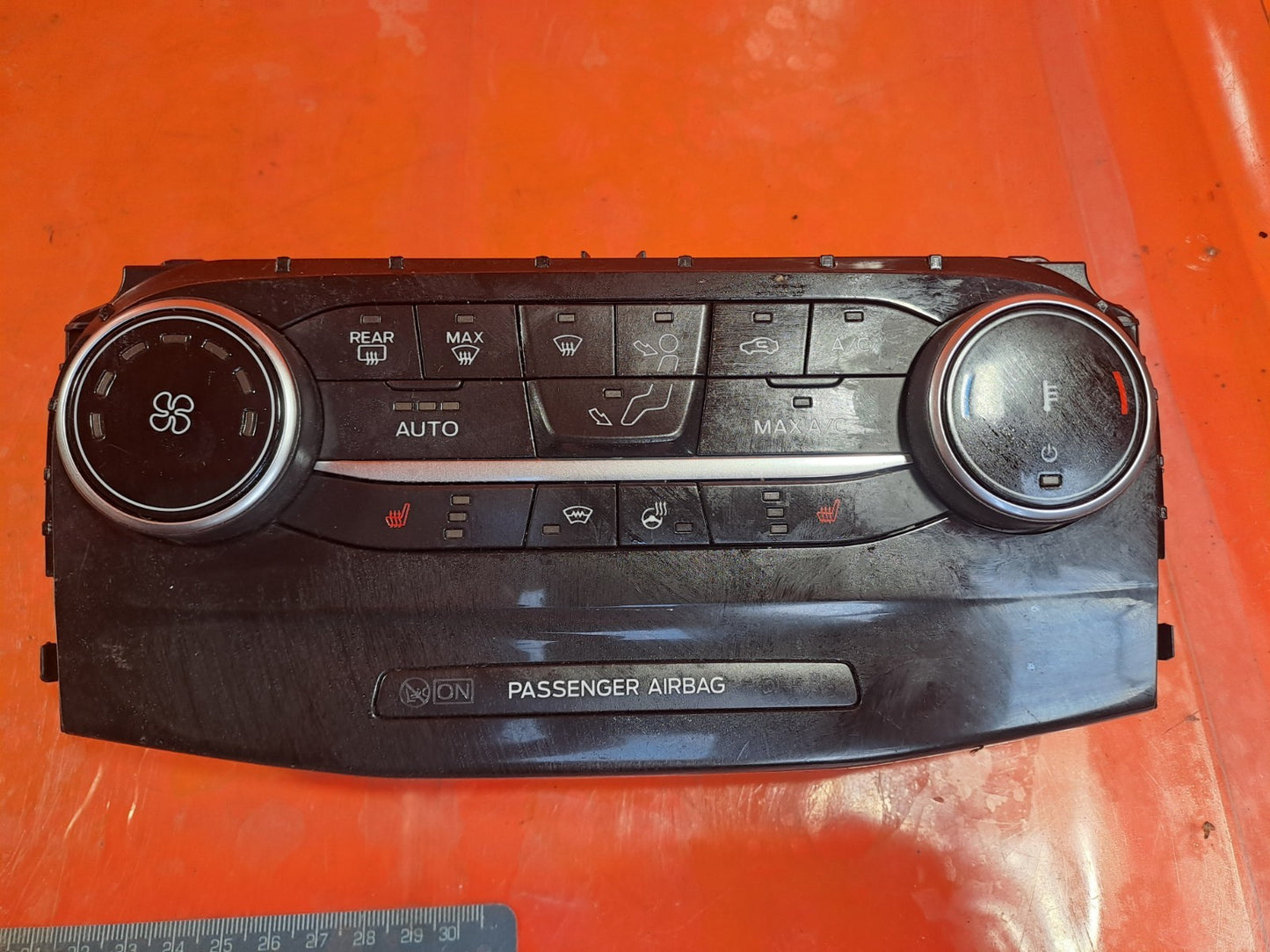 ✅2023 FORD PUMA TITANIUM HEAT CONTROL PANEL MN1T-18C612-HD + WARRANTY A328 - Image 6