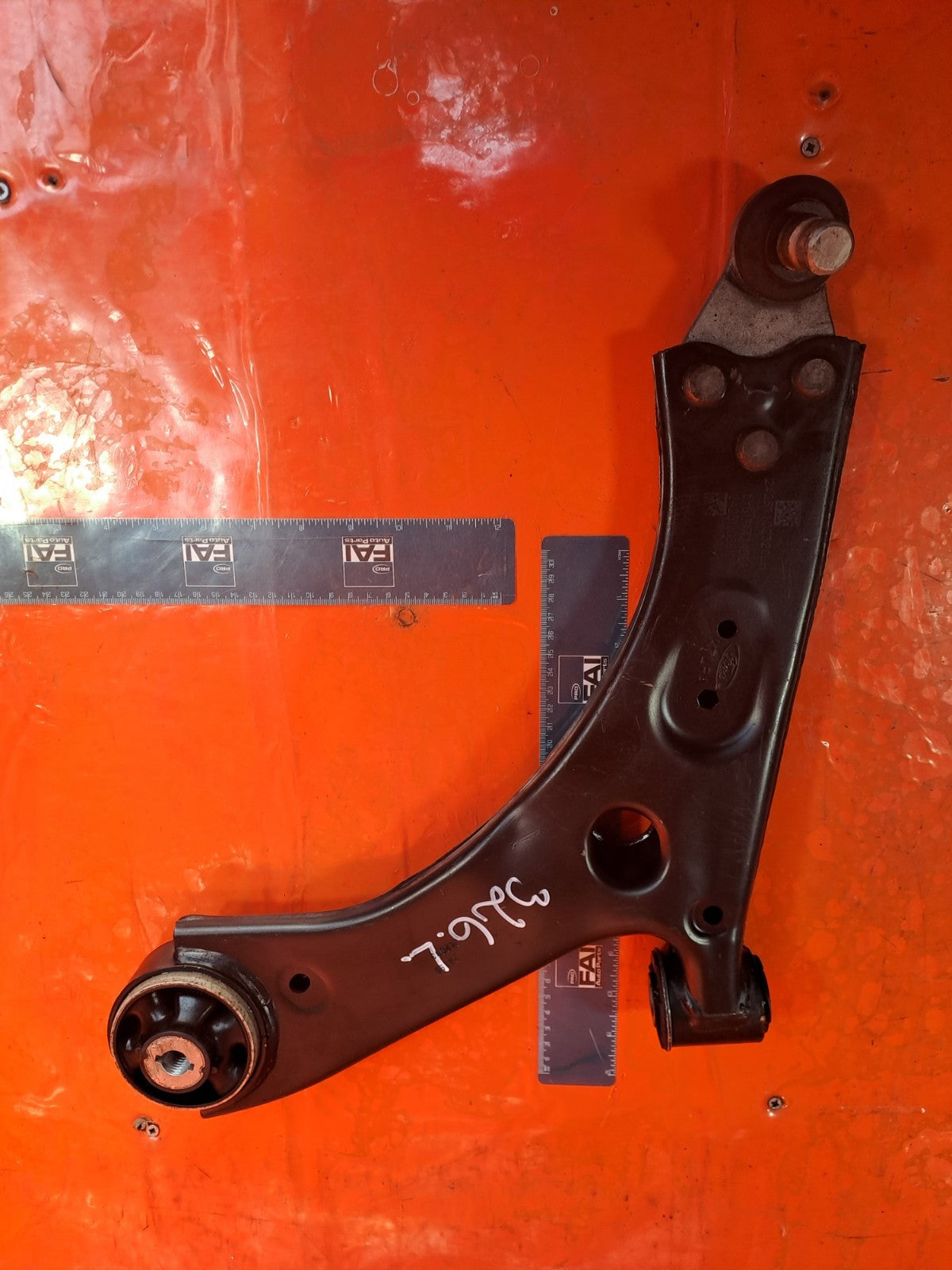 ✅2025 FORD KUGA MK3 ST-LINE FRONT LEFT LOWER SUSPENSION ARM LX613A424BEA A326 - Image 3