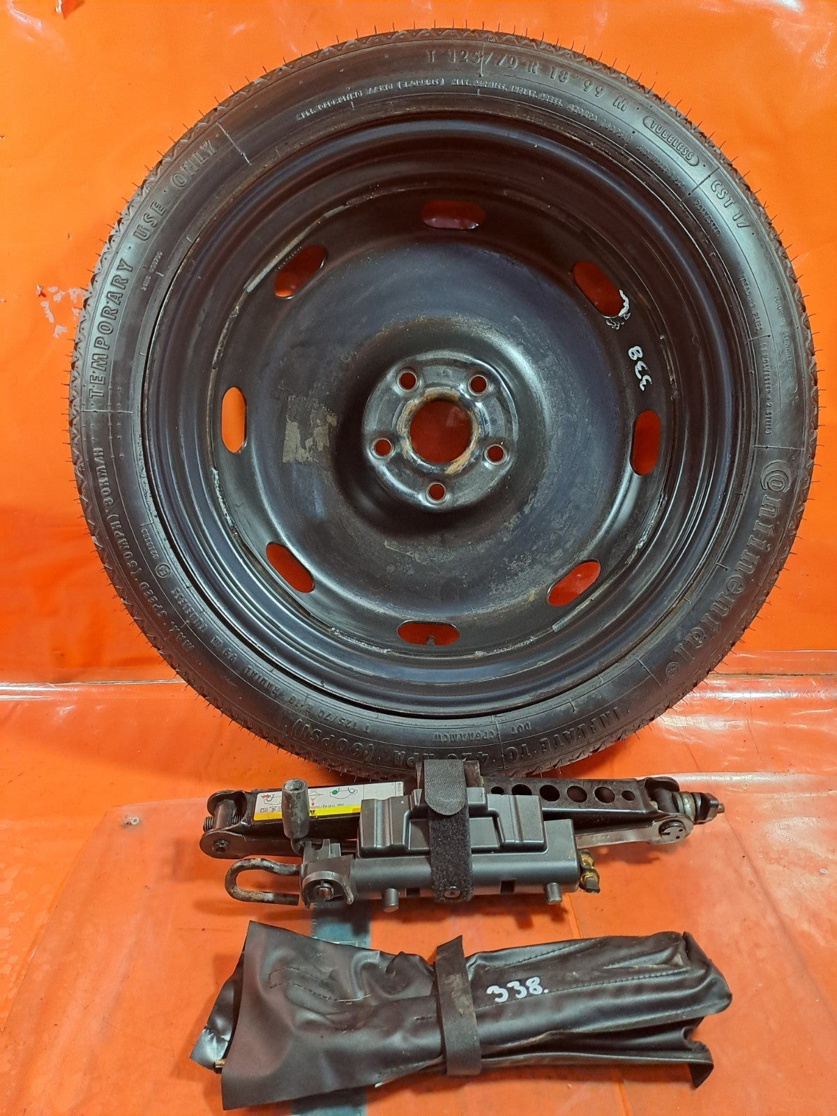 ebay-src:https://i.ebayimg.com/00/s/mtywmfgxmjaw/z/wfgaaeswwp1pzzv6/$_57.jpg