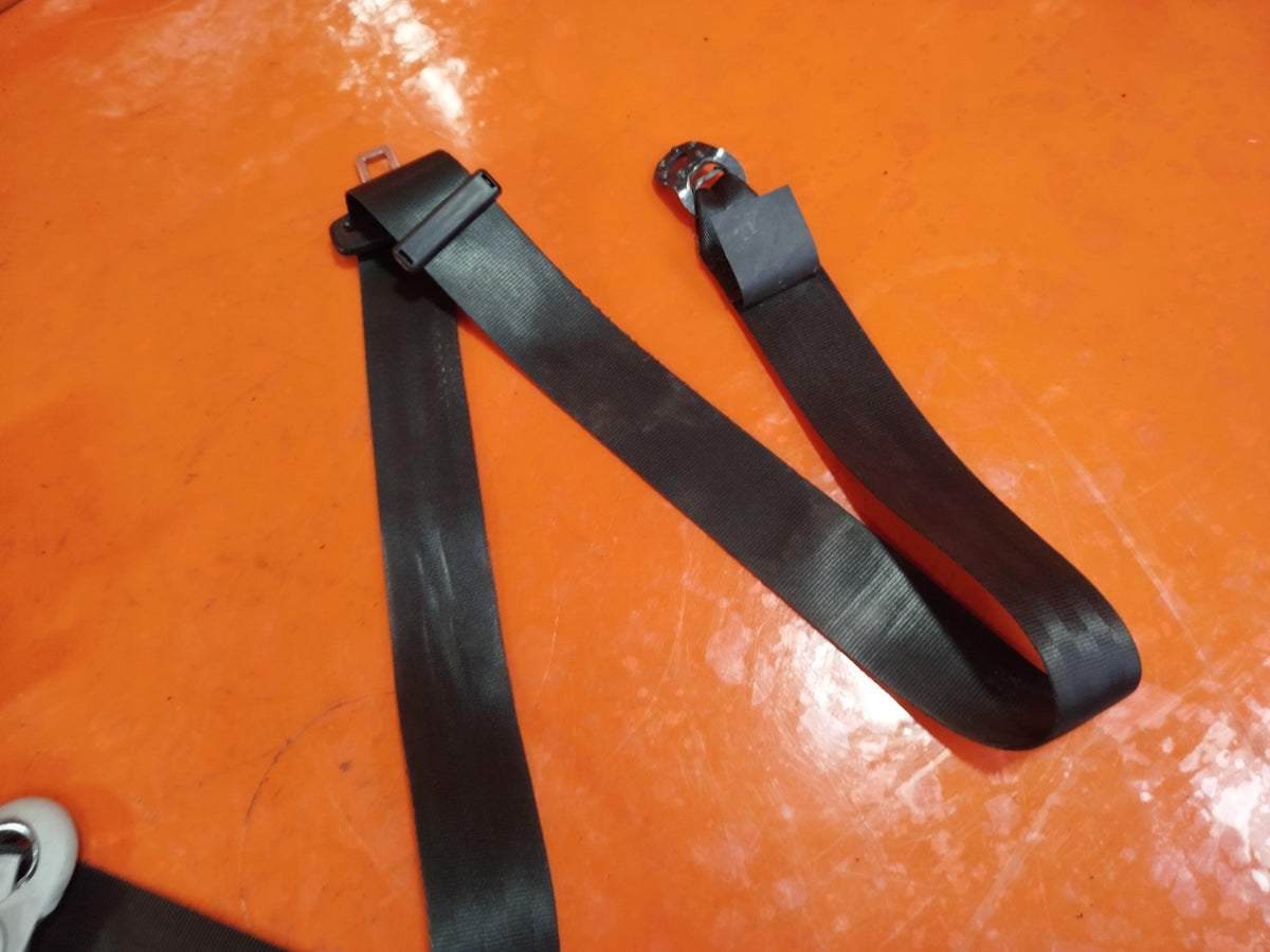2021 VW Transporter T30 Seat Belt Front Right Driver 7E0857806C Warranty A412 - Image 11