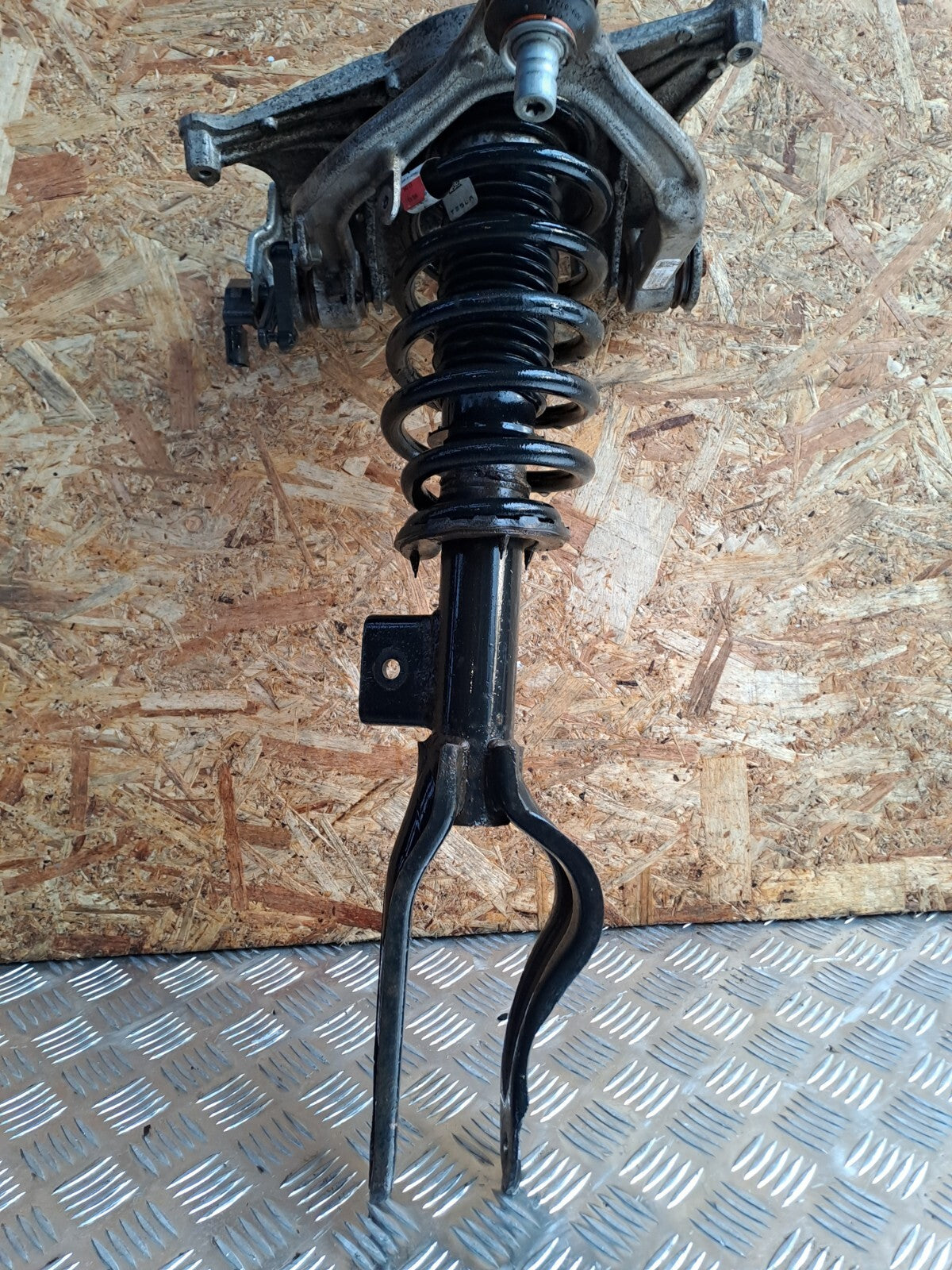 ebay-src:https://i.ebayimg.com/00/s/mtywmfgxmjaw/z/oauaaoswzktn8pih/$_57.jpg