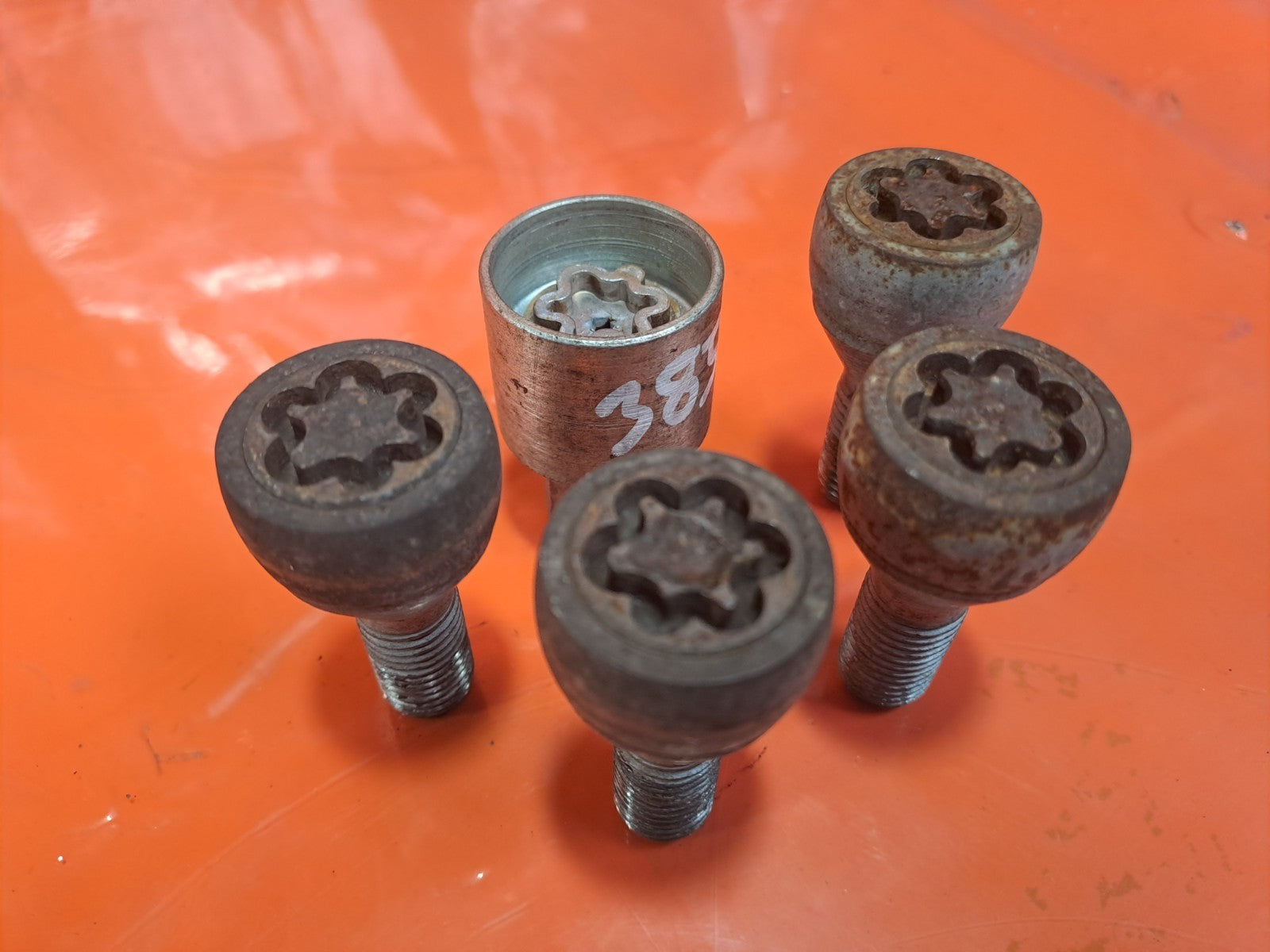 ✅2021 Renault Captur MK2 Locking Wheel Nut Set + Warranty A385 - Image 3