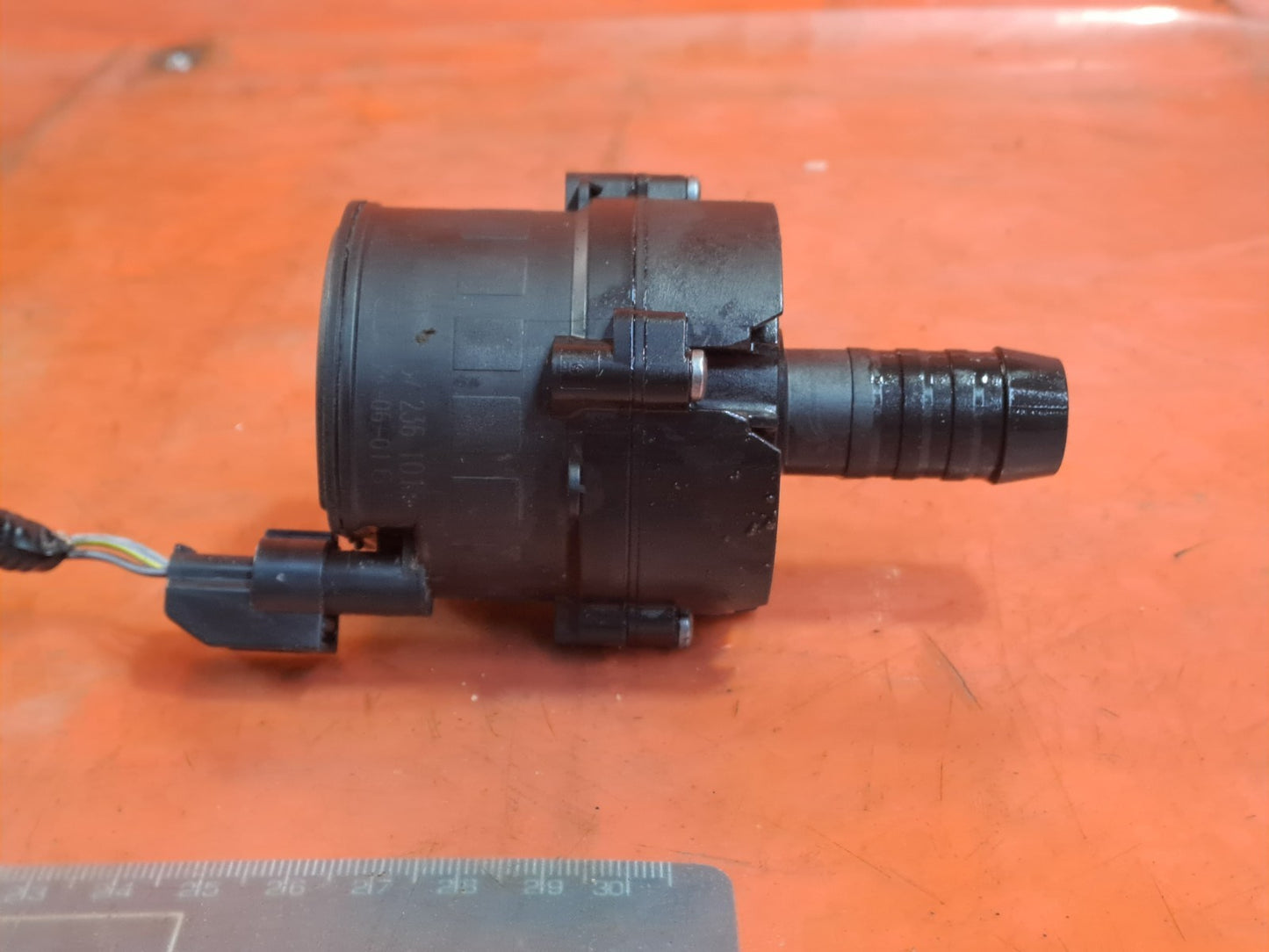 ✅FORD KUGA ST-LINE 2.5 PETROL 2025 AUXILIARY WATER PUMP LX6118D473HPD Warranty - Image 3