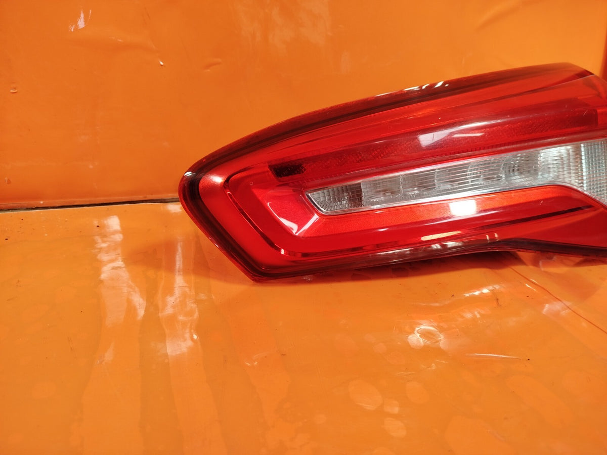 2019 Ford Fiesta MK8 ST-Line Rear Right Inner Tail Light JX7B13A602 A251 - Image 4