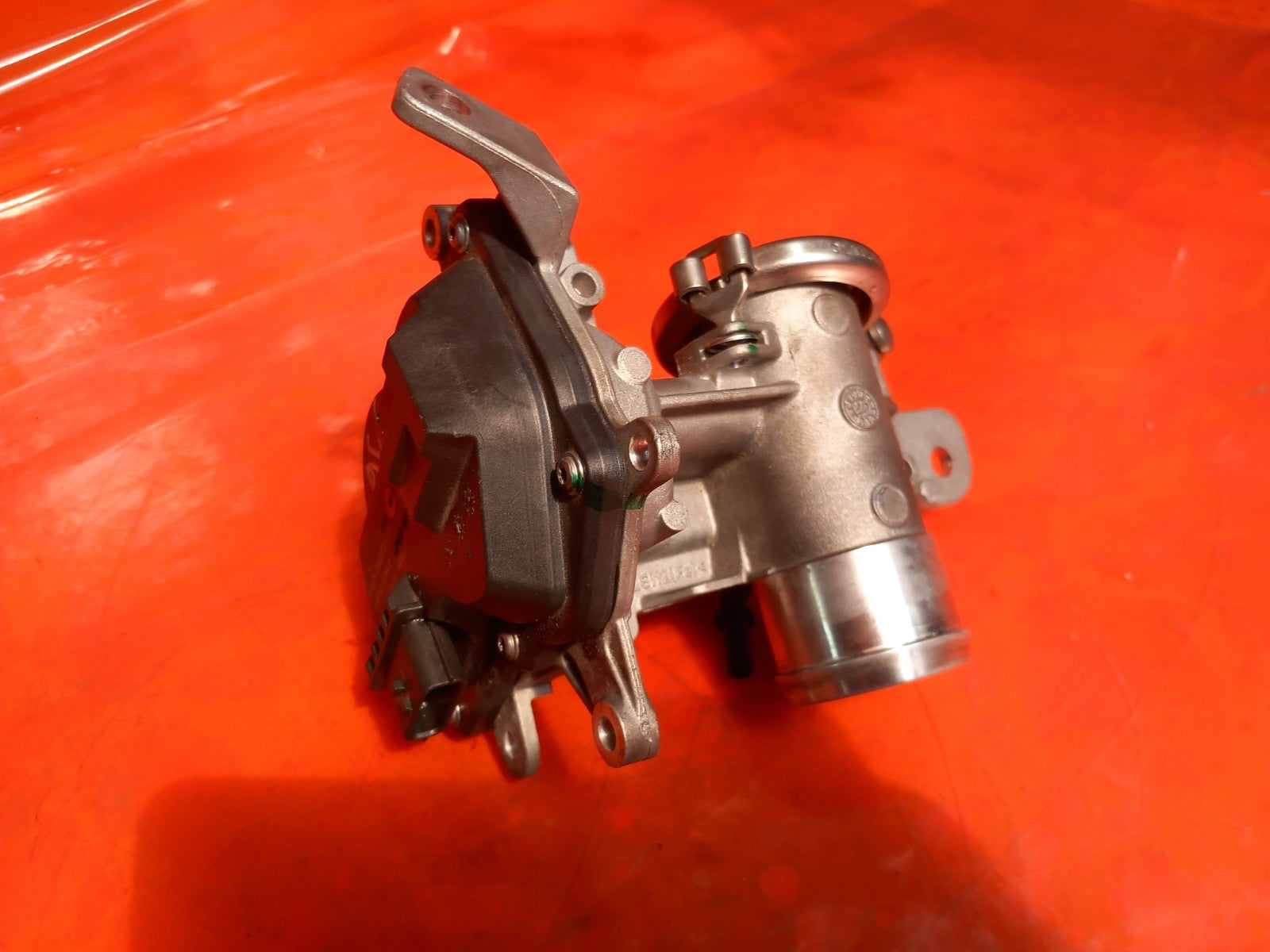 2025 Land Rover Defender L663 3.0 Diesel EGR Valve K6D3-5H273-AB Warranty A396 - Image 7