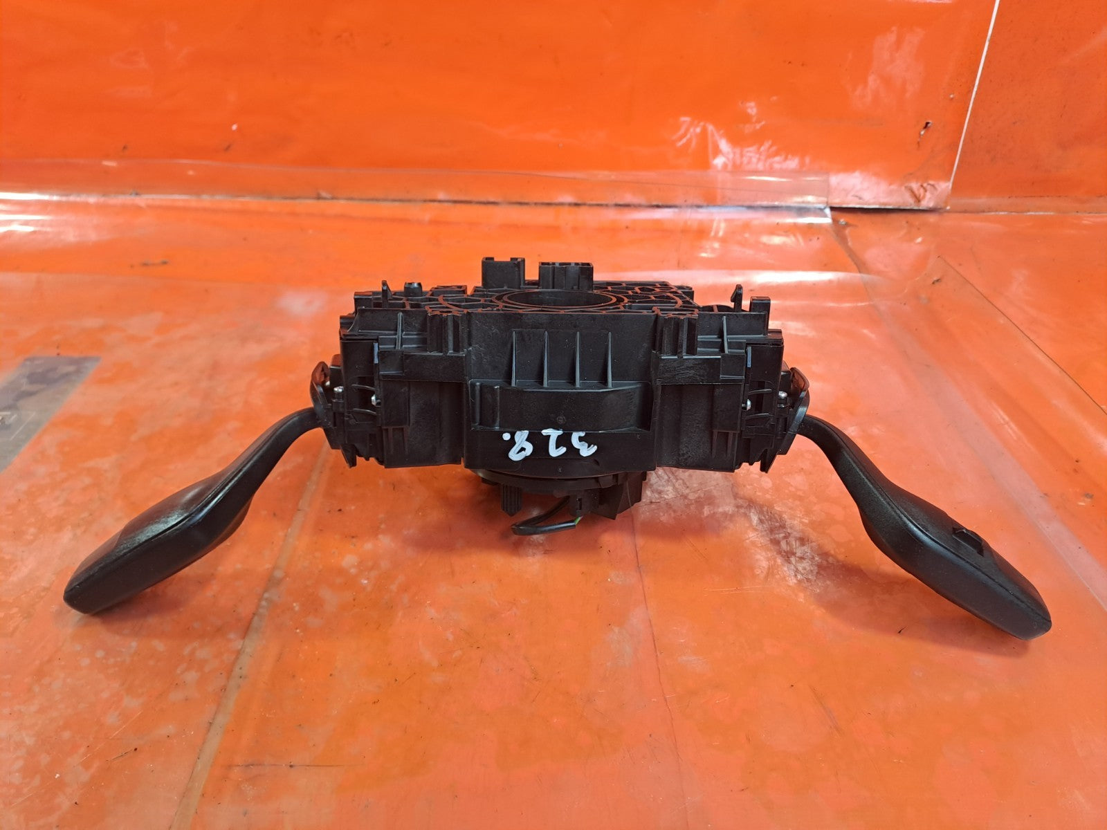 ebay-src:https://i.ebayimg.com/00/s/mtiwmfgxnjaw/z/ivcaaeswrmdpqdjs/$_57.jpg