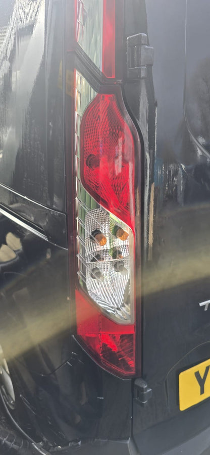✅2015 FORD TRANSIT CONNECT V408 REAR LEFT TAIL LIGHT DT11-13405-AD A355 - Image 3