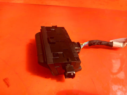 Renault Captur 1.6 Petrol 2023 Switch Block Panel Dashboard 259800229R Warranty - Image 11