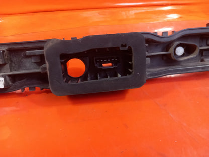 Ford Transit Custom 2.2 Diesel 2016 Rear Right Tail Light Bulb Holder Warranty - Image 12