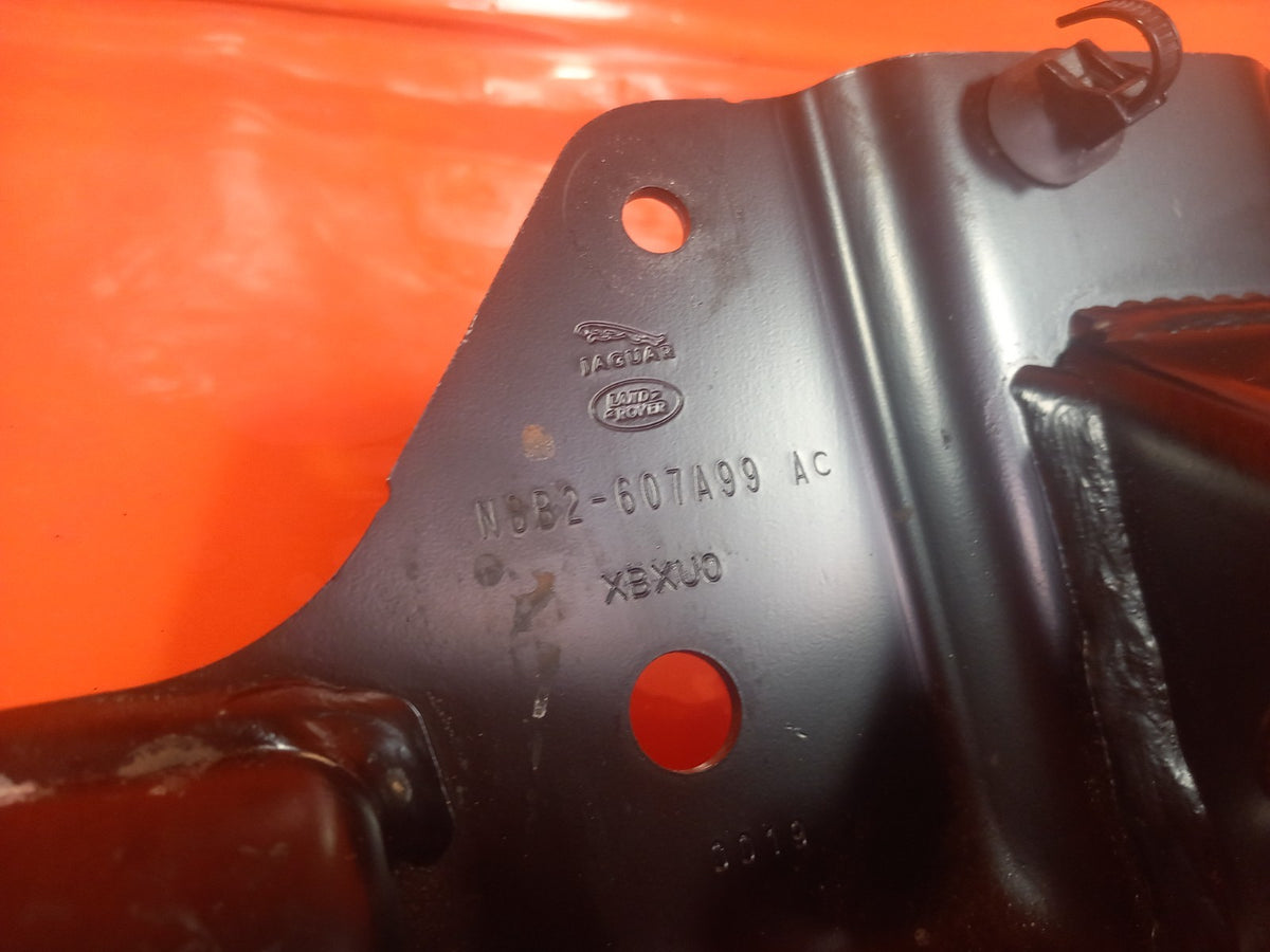 2025 Land Rover Defender L663 Bracket Pair Left Right N8B2-607A98-AC A396 - Image 11