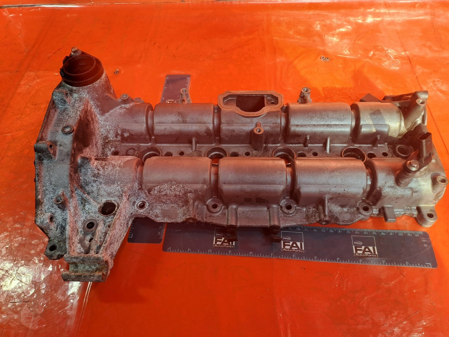 ✅FORD TRANSIT CUSTOM 2.0 DIESEL 2022 YMF6 CAMSHAFTS & HOUSING 201300168 A353 - Image 3