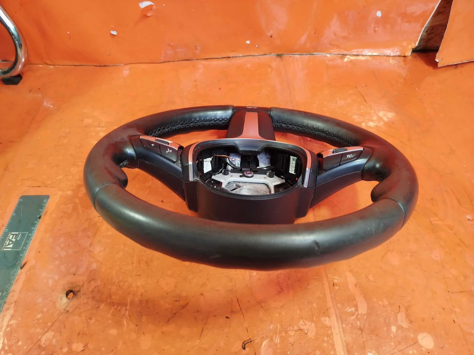 ebay-src:https://i.ebayimg.com/00/s/mtiwmfgxnjaw/z/aqgaaeswfzroaf~a/$_57.jpg