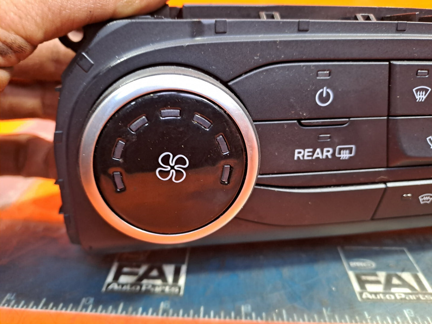 ✅2020 FORD FIESTA ACTIVE 1.0P HEATER A/C CONTROLER SWITCH PANEL J1BT19980BB A247 - Image 2