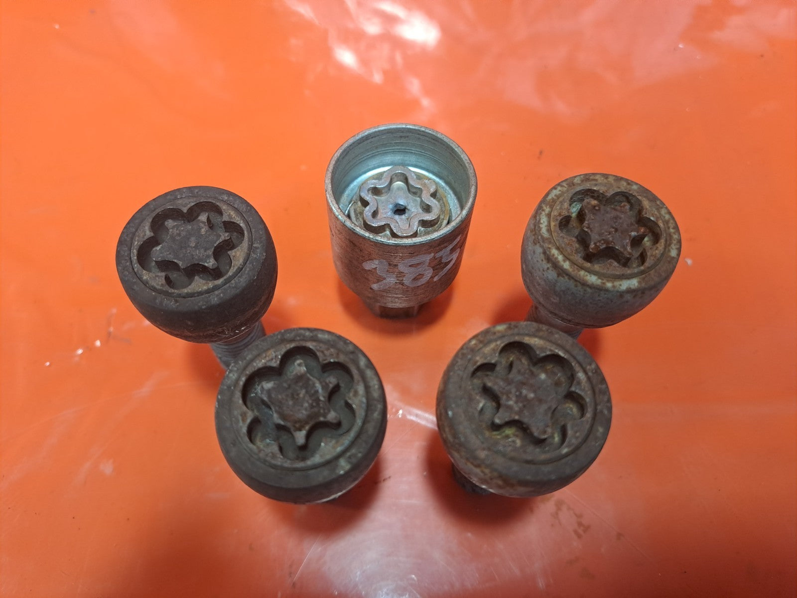 ✅2021 Renault Captur MK2 Locking Wheel Nut Set + Warranty A385 - Image 2