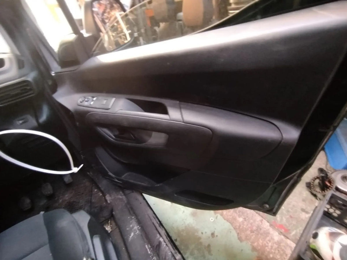 Citroen Berlingo MK3 1.5 Diesel 2021 Front Right Door Card Warranty A415 - Image 3