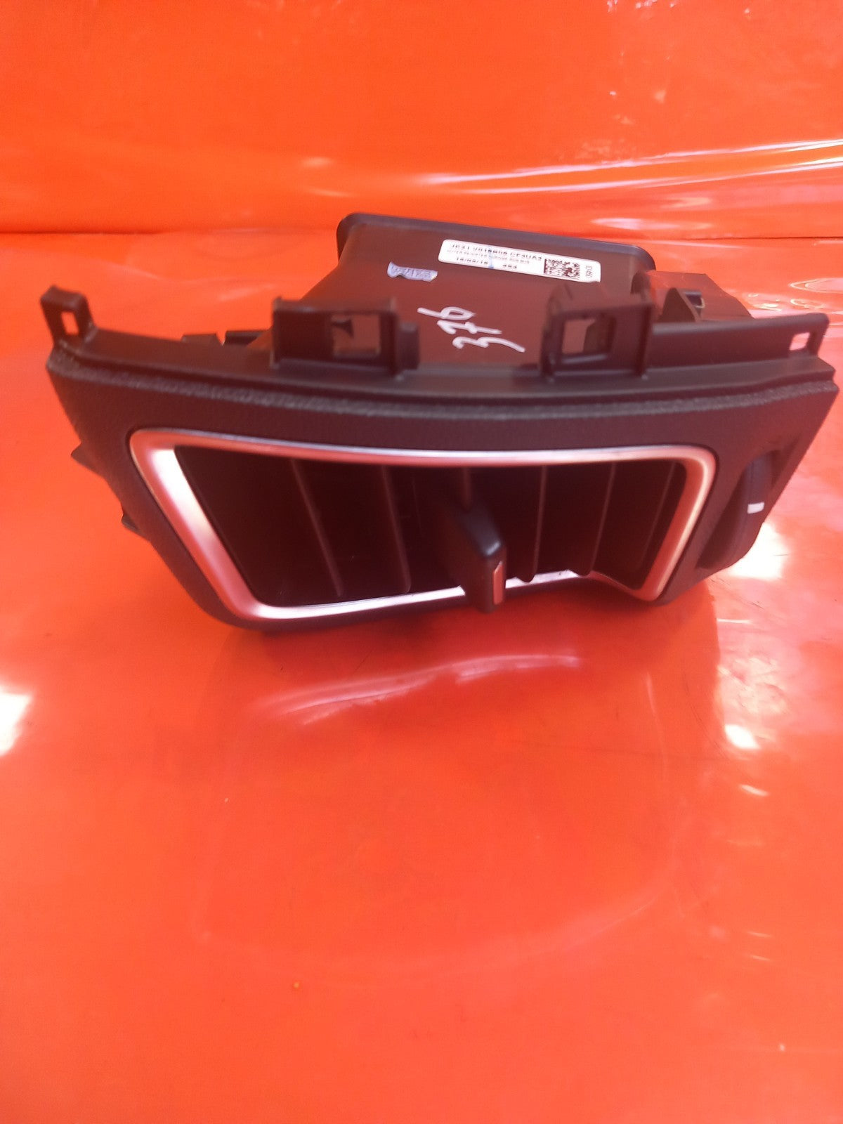 Ford Transit Custom 2.0 Diesel 2019 Front Right Dashboard Air Vent JK21V018B08CF - Image 11