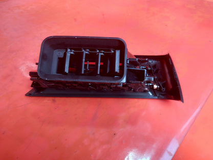 Renault Captur 1.6 Petrol 2023 Front Right Dashboard Air Vent 687605826R A392 - Image 9