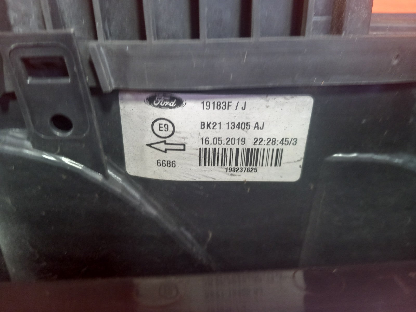 Ford Transit Custom 2.0 Diesel 2019 Rear Left Tail Light BK2113405AJ Warranty - Image 9