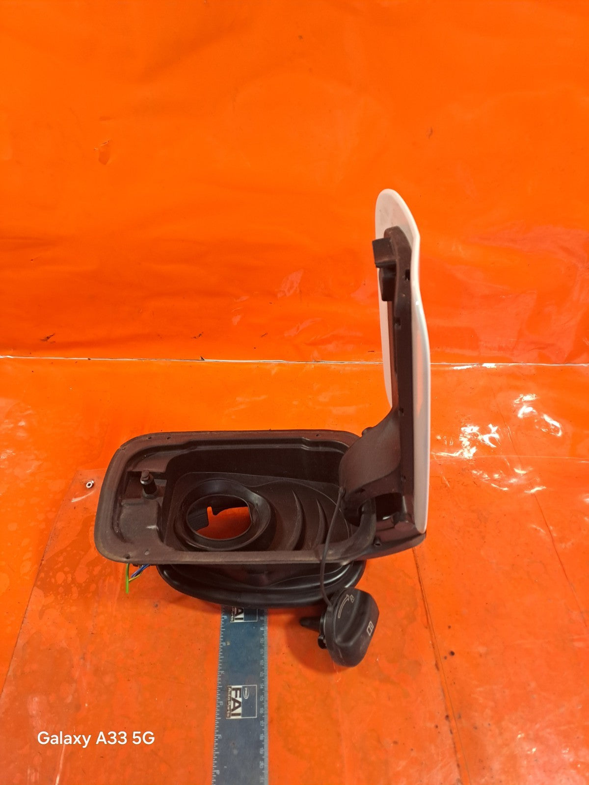 ✅2022 BMW 3 SERIES G21 FUEL FILLER FLAP 9452488 WHITE + WARRANTY A305 - Image 5