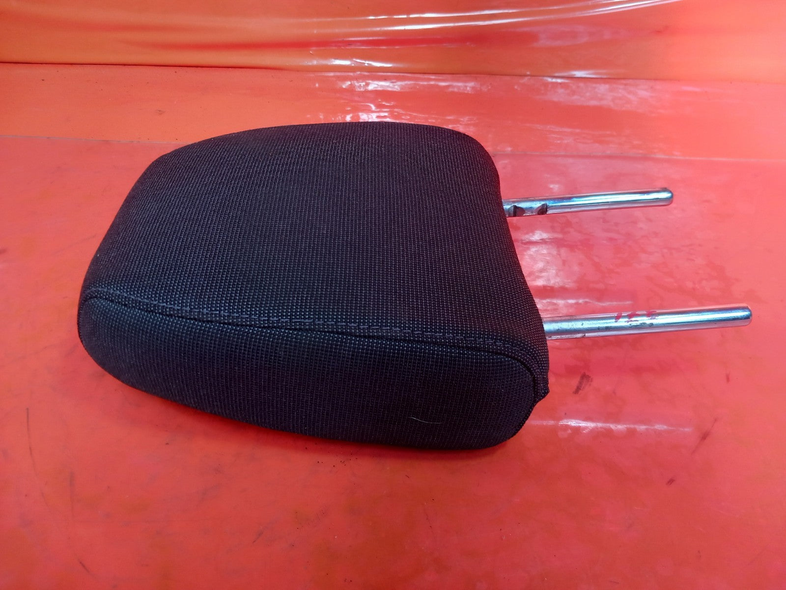 Ford Tourneo Custom 2.2 Diesel 2015 Front Headrests Pair Cloth Warranty A371 - Image 10