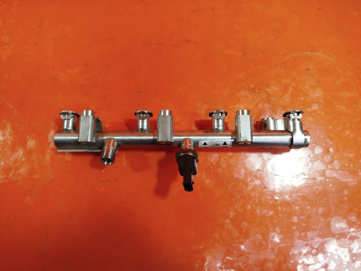 ebay-src:https://i.ebayimg.com/00/s/mtiwmfgxnjaw/z/x~maaeswi6rqtnt3/$_57.jpg