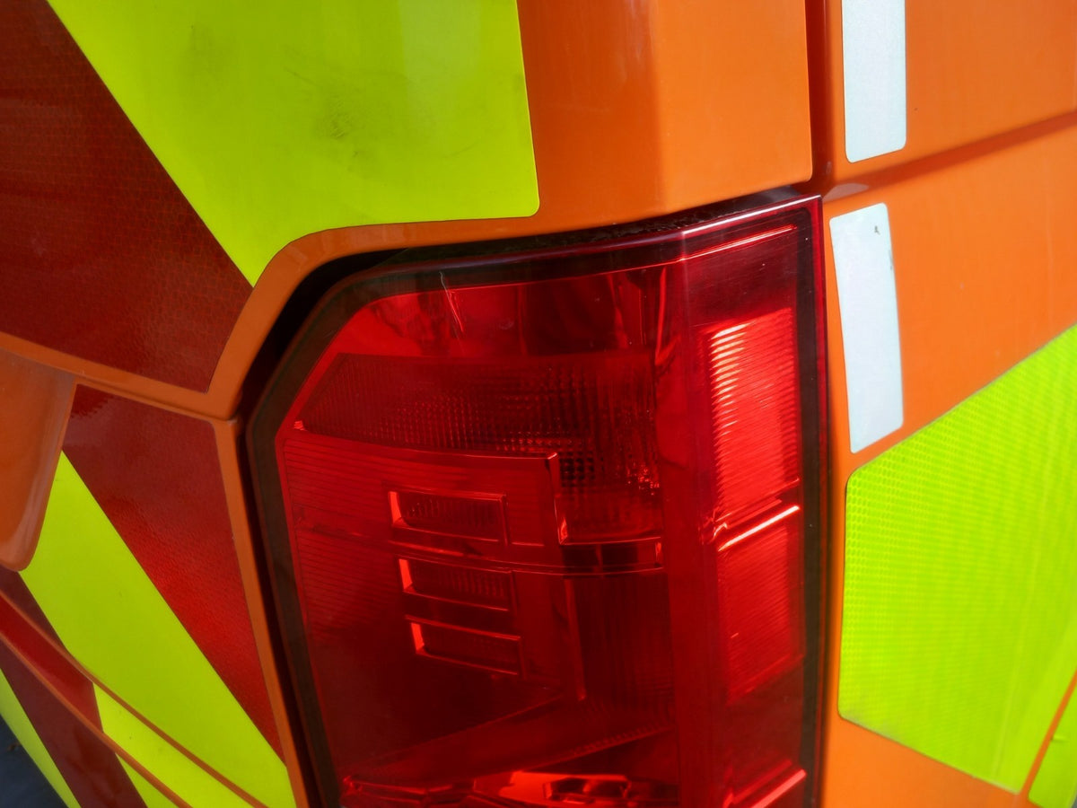 VW Transporter St-Line 2.0 Diesel 2023 Rear Right Tail Light Warranty A416 - Image 2