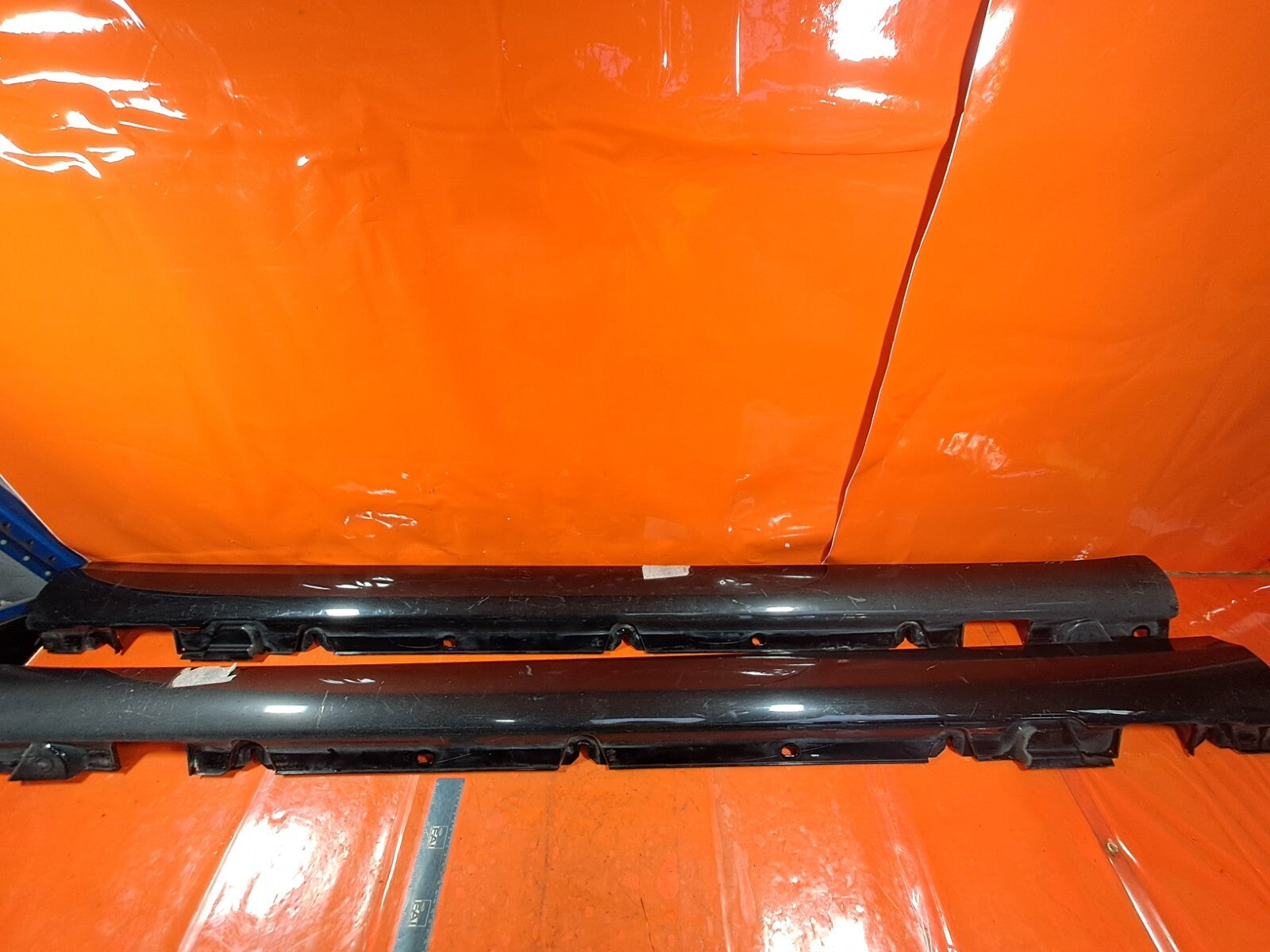 ✅Mercedes C Class W205 2014 Side Sill Skirt Pair Black A2056900140 A2056900240 - Image 2