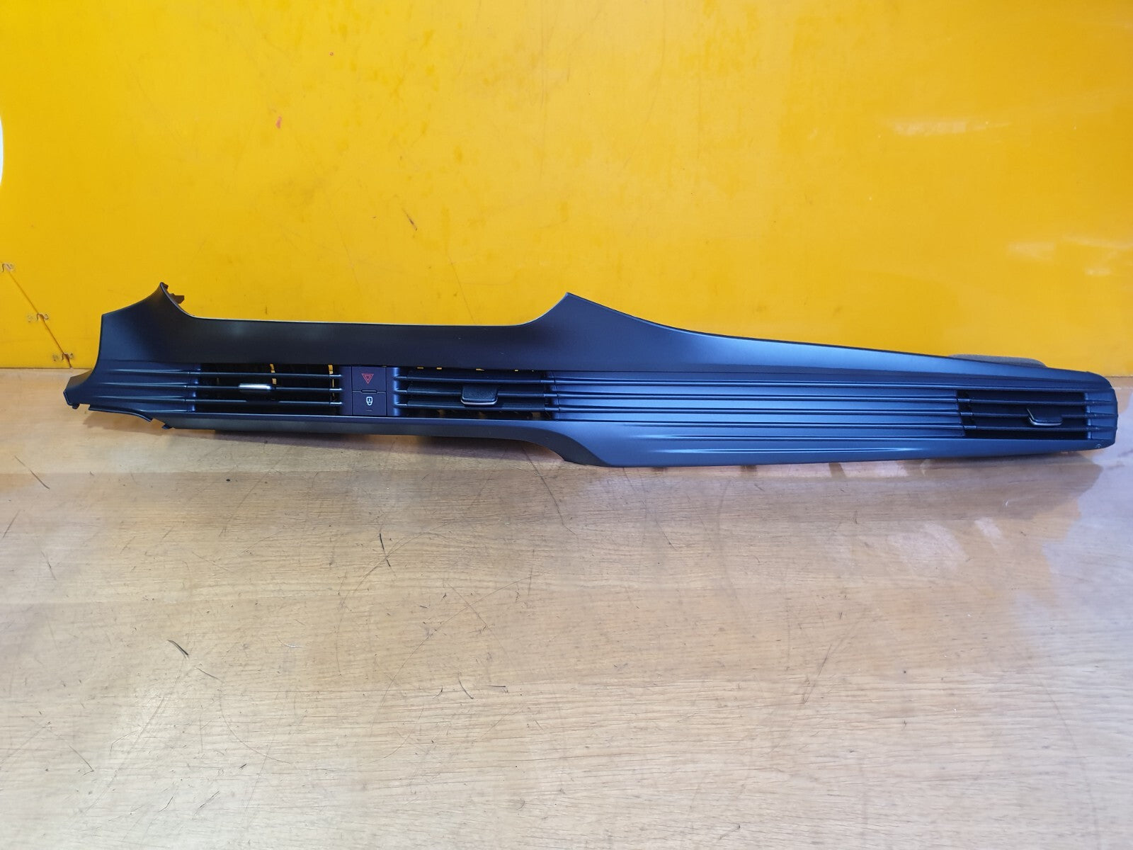 ebay-src:https://i.ebayimg.com/00/s/mtiwmfgxnjaw/z/ndgaaoswimzmp~ij/$_57.jpg
