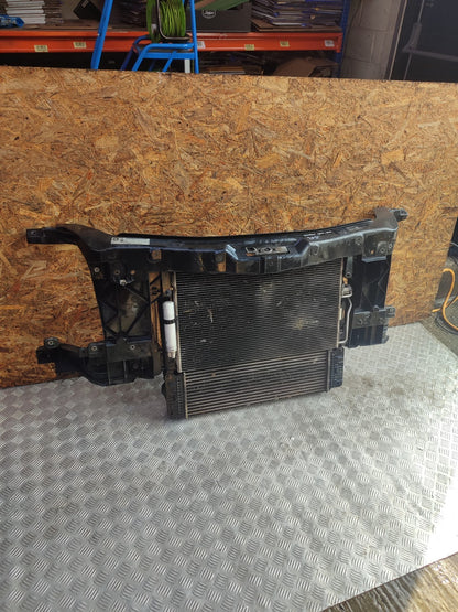 ✅2015 VW CRAFTER CR35 2.0D FRONT RADIATOR PACK 2E0805591 + WARRANTY A275 - Image 2