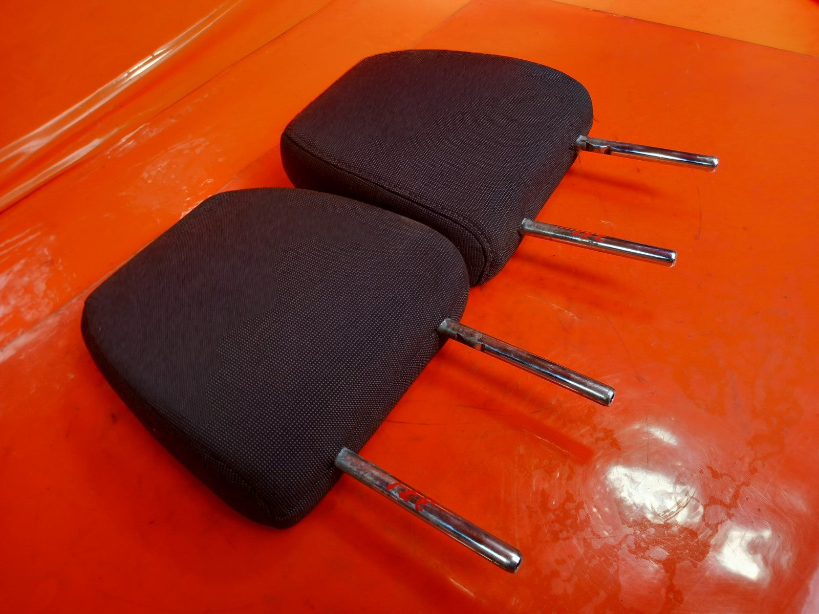 Ford Tourneo Custom 2.2 Diesel 2015 Front Headrests Pair Cloth Warranty A371 - Image 4