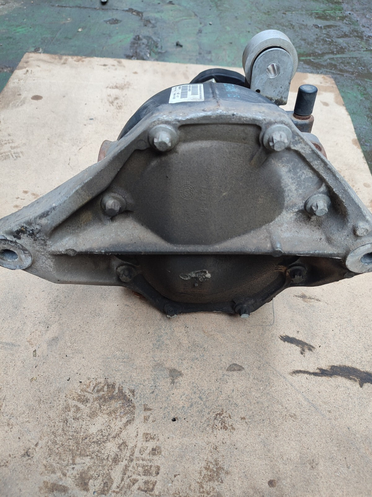 ✅2016 Mercedes C Class W205 2.0 Petrol Differential Rear 2043503914 3.07 A123 - Image 9