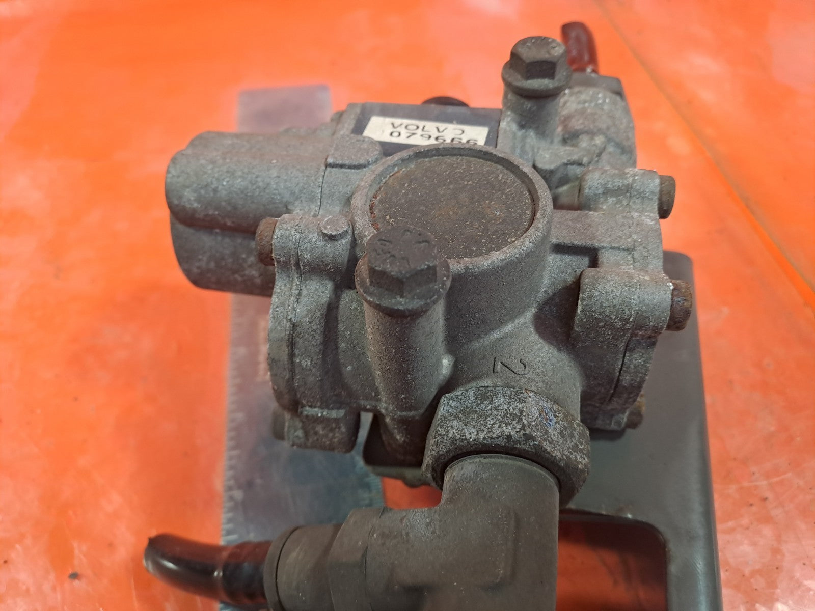 ebay-src:https://i.ebayimg.com/00/s/mtiwmfgxnjaw/z/mhiaaeswfgrpobrb/$_57.jpg