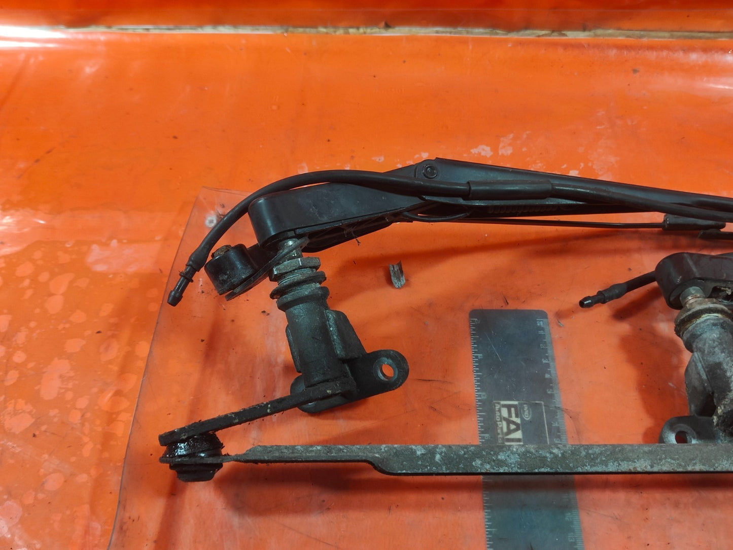 ✅2003 VOLVO FL FRONT WIPER ARMS PAIR + WARRANTY A324 - Image 7