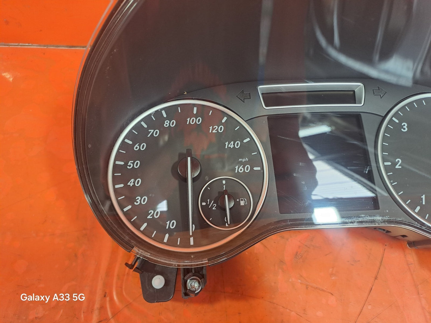 ✅2012 MERCEDES B CLASS W246 SPEEDO INSTRUMENT CLUSTER A2469002107 +WARRANTY A299 - Image 4