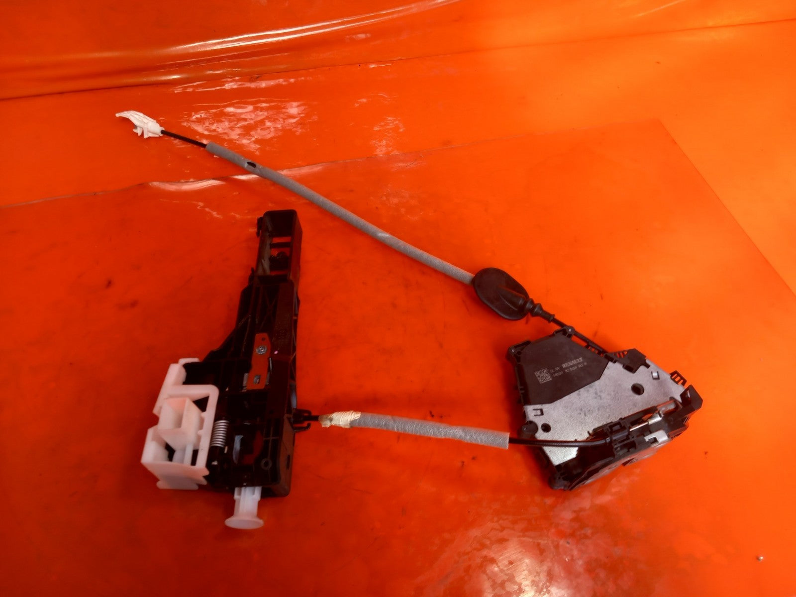 Renault Captur 1.6 Petrol 2023 Rear Right Door Lock 825024982R 806065425R A392 - Image 8