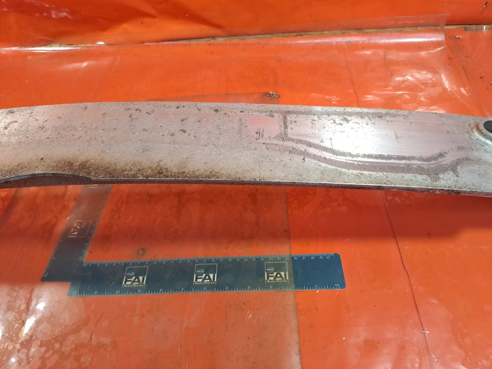 ✅MERCEDES GLA 200D X156 2.1 DIESEL 2016 FRONT BUMPER REINFORCEMENT CRASH BAR - Image 4