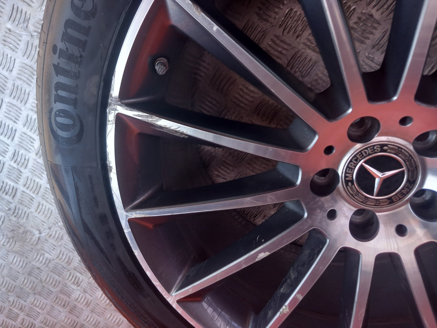 2025 Mercedes GLE W167 AMG Alloy Wheel w/ Tyre 275/45 R21 A1674013400 A397 - Image 6