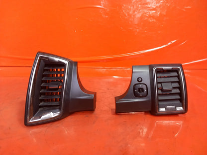 2017 Ford Ranger Wildtrak Dashboard Air Vent EB3B-41044E93-ME Warranty A401 - Image 2