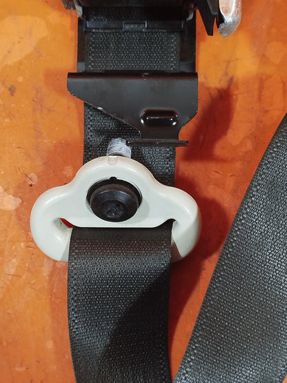 ✅Ford Mondeo Titanium 2016 2.0 Diesel FRONT LEFT SEAT BELT 0589-P1-000332 A259 - Image 7