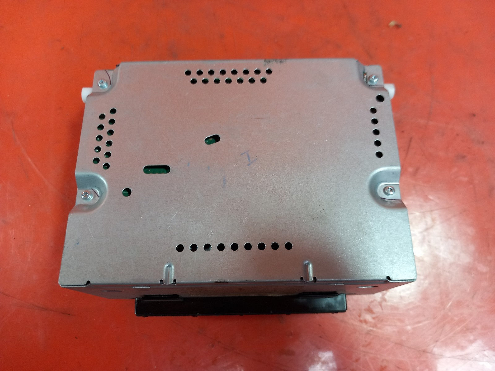 Ford Ecosport 1.0 Petrol 2015 Radio CD Player Head Unit DN1518C815PG A044 - Image 12