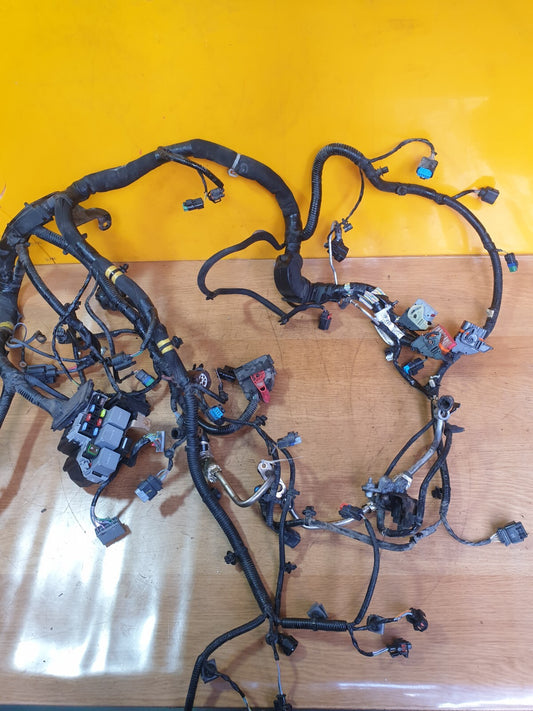 LAND ROVER DISCOVERY SPORT L550 2.2 DIESEL 2015 ENGINE WIRING LOOM Warranty A176 - Image 1