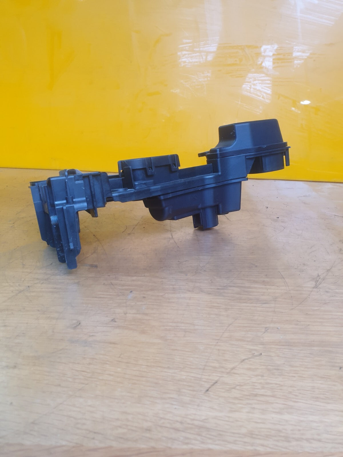 ebay-src:https://i.ebayimg.com/00/s/mtywmfgxmjaw/z/vwgaaosw~vjmbdb0/$_57.jpg
