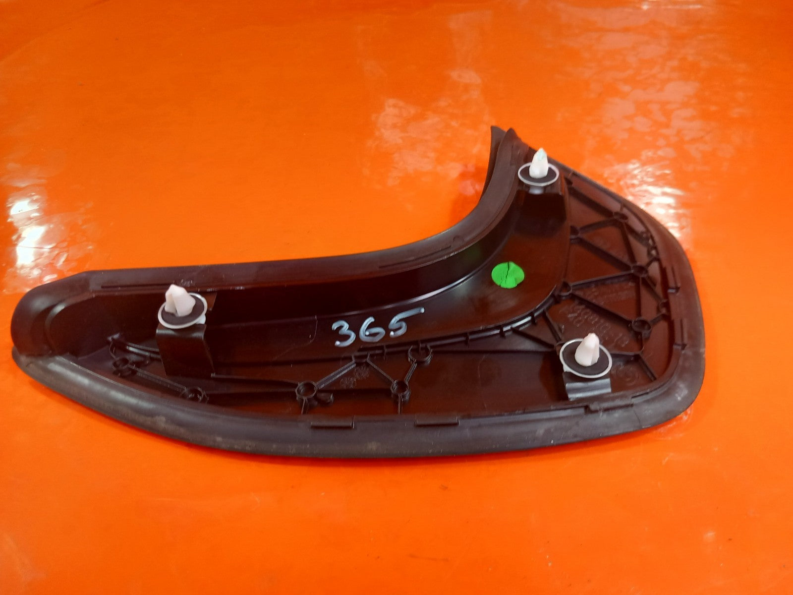 ebay-src:https://i.ebayimg.com/00/s/mtiwmfgxnjaw/z/fgeaaesww8nqmxsc/$_57.jpg