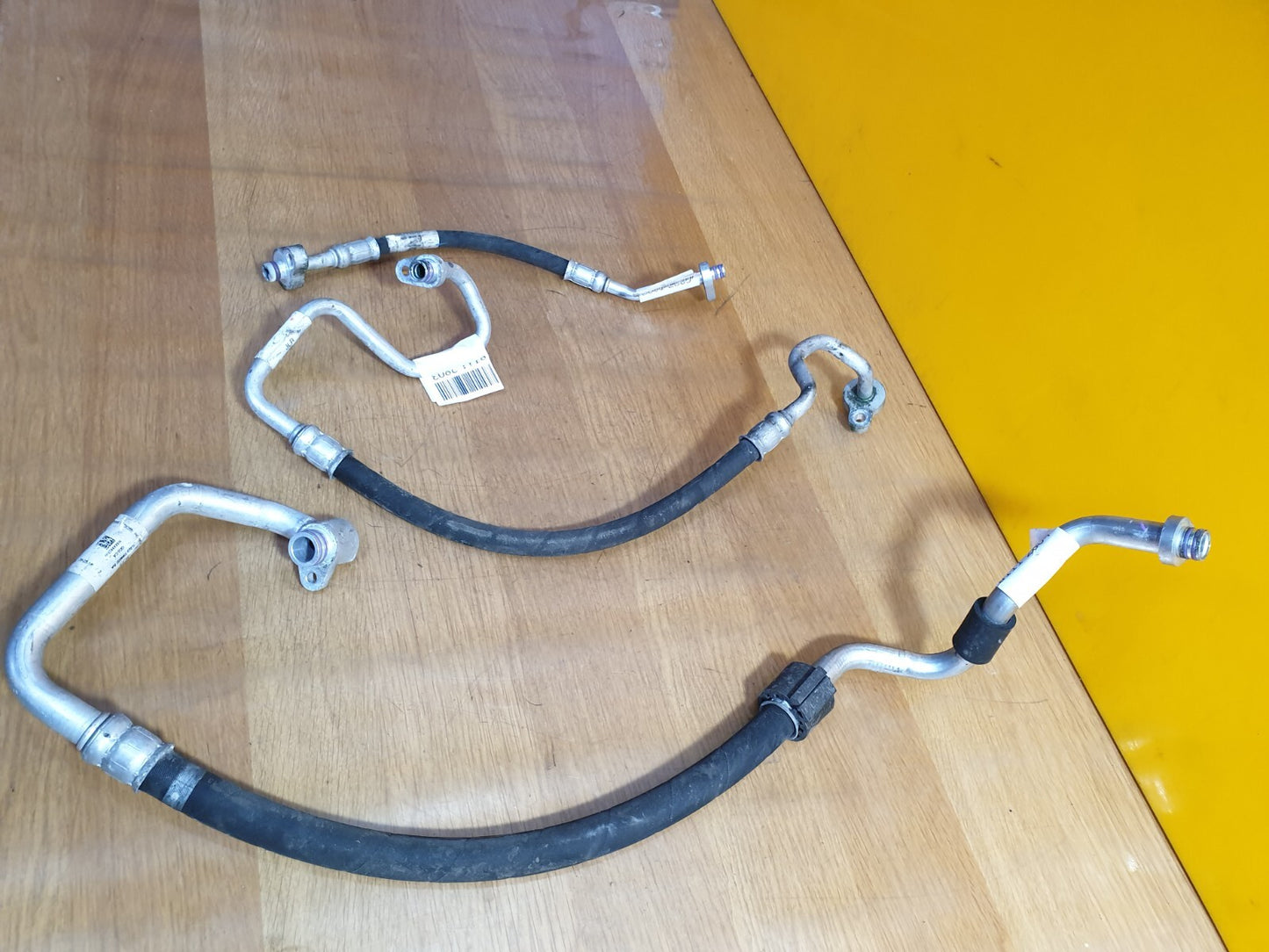 ✅Land Rover Discovery Sport L550 2016 Air Con Pipes BJ32-19E932-AA Warranty A111 - Image 3