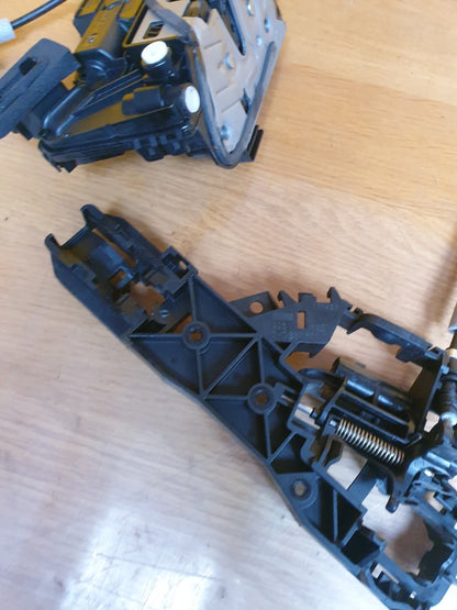 ebay-src:https://i.ebayimg.com/00/s/mtywmfgxmjaw/z/qbwaaoswkkvmyayy/$_57.jpg