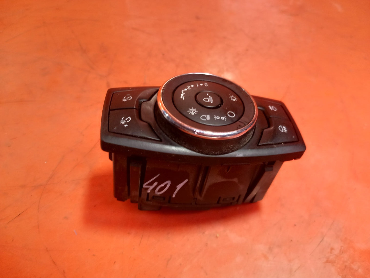 ebay-src:https://i.ebayimg.com/00/s/mtiwmfgxnjaw/z/rf8aaeswzf9qk8va/$_57.jpg
