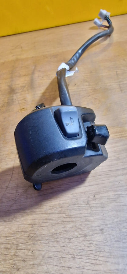 ✅2021 Honda CBF 125 M Petrol Left Switch Gear Indicators Lights Horn A121 - Image 6