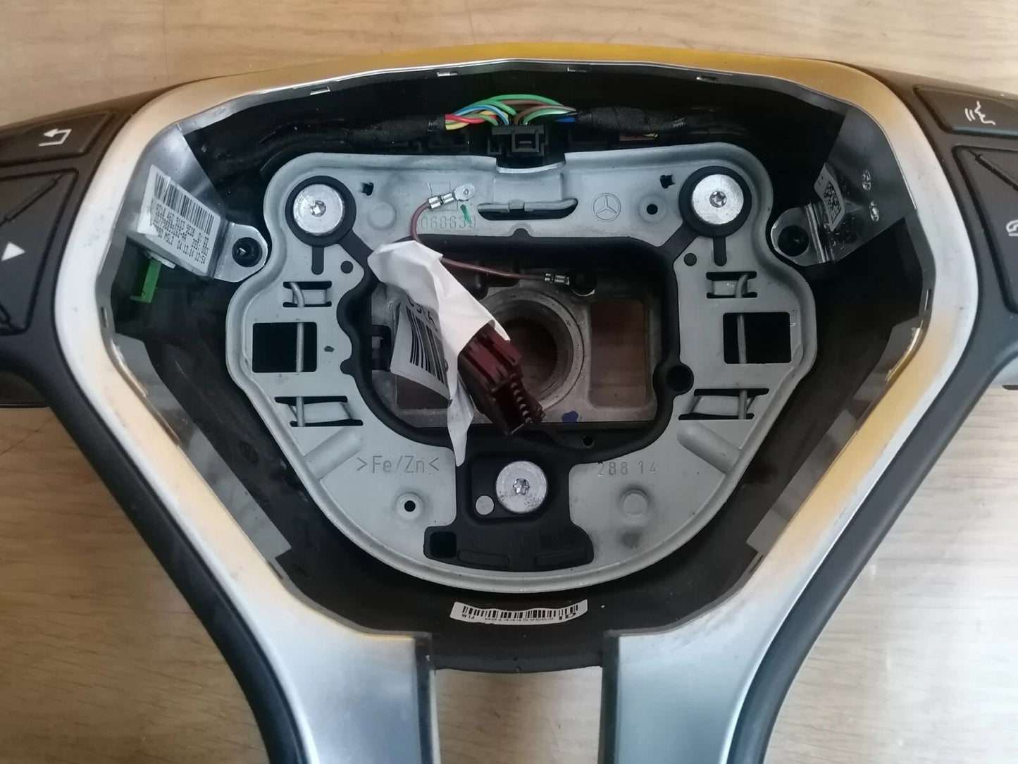 ebay-src:https://i.ebayimg.com/00/s/mtiwmfgxnjaw/z/ajaaaeswxcbqdtal/$_57.jpg