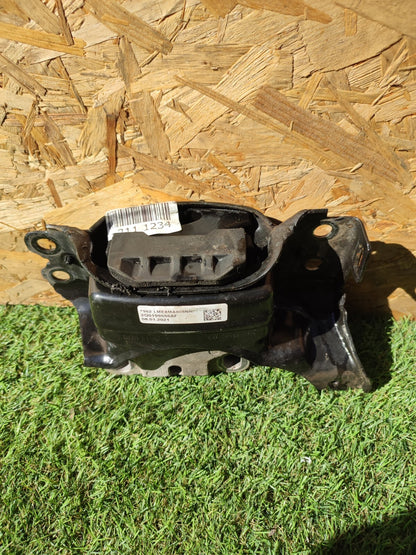 2021 VW POLO MATCH 1.0P ENGINE MOUNT 2Q0199555AF + WARRANTY A214 - Image 1
