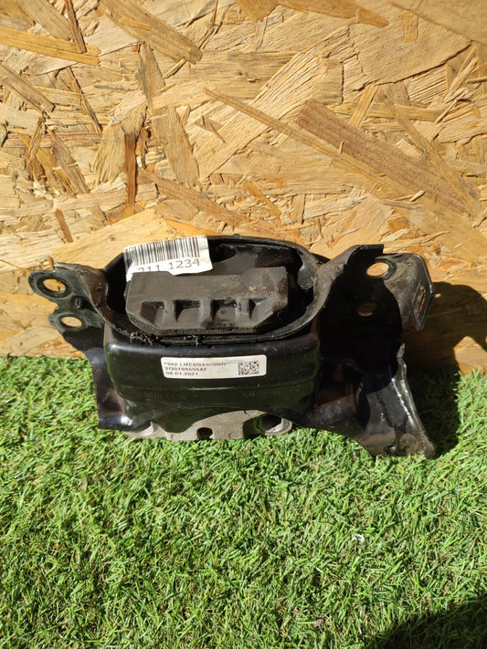 2021 VW POLO MATCH 1.0P ENGINE MOUNT 2Q0199555AF + WARRANTY A214 - Image 1